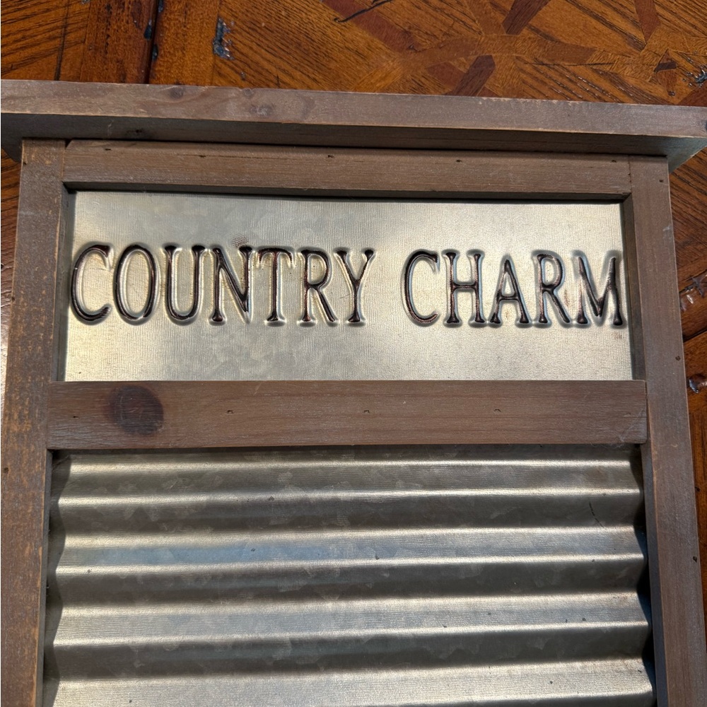 Farmhouse Decor - Picture 4 of 12